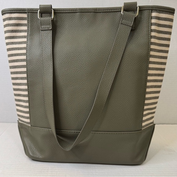 Thirty-One Colorblock Tote, Ooh-la-la Olive Pebble - Picture 2 of 7